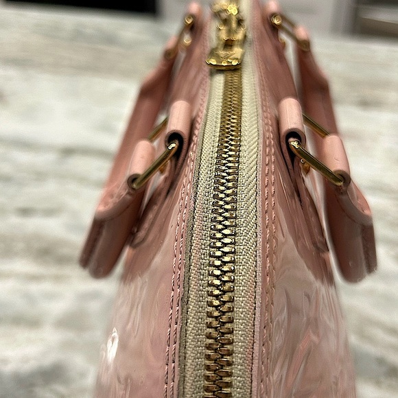 Louis Vuitton Authentic Vernis Leather Pink Alma Bag - Picture 10 of 14